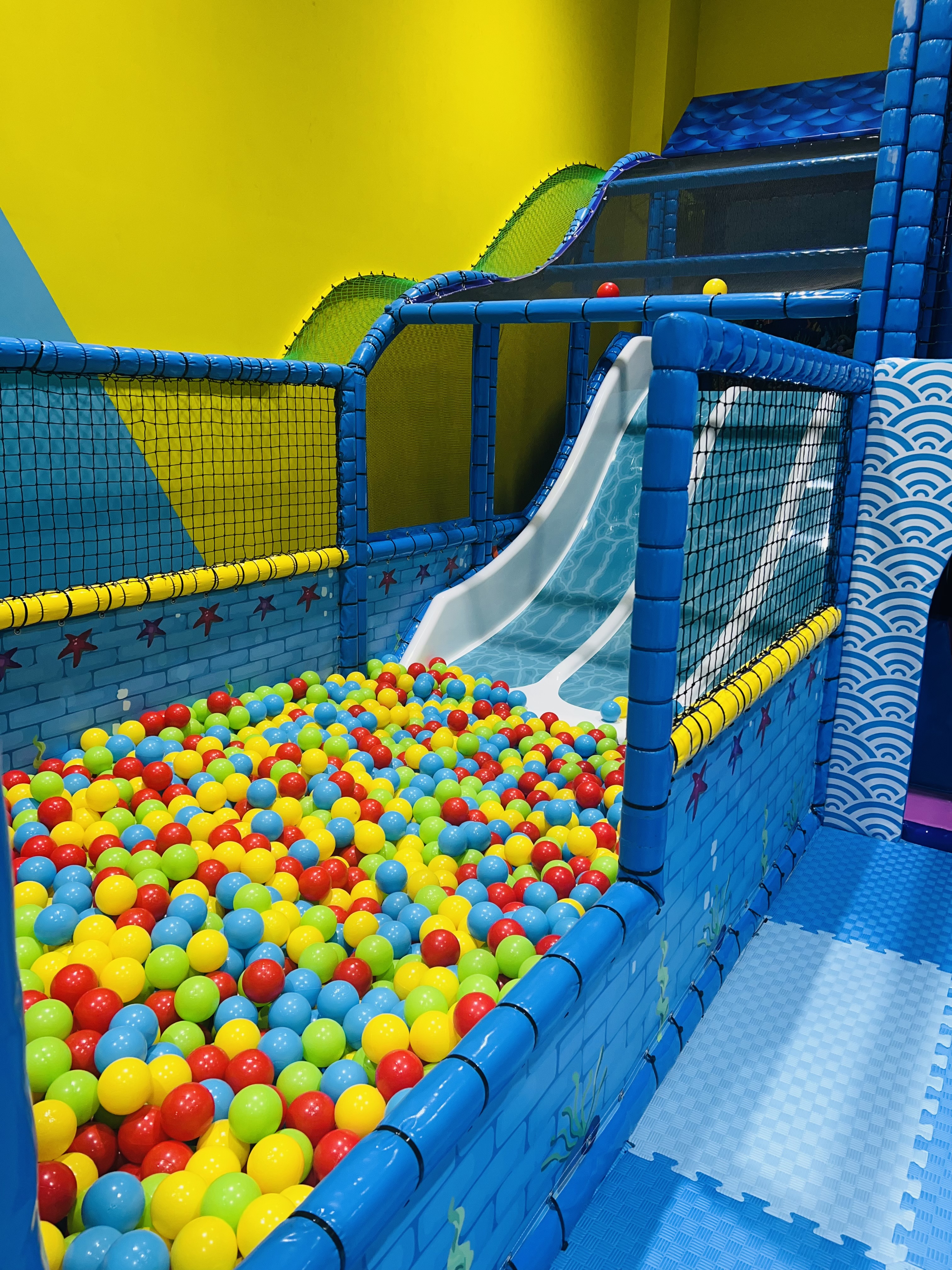 Sprinkles Plus-Ball Pit Slide